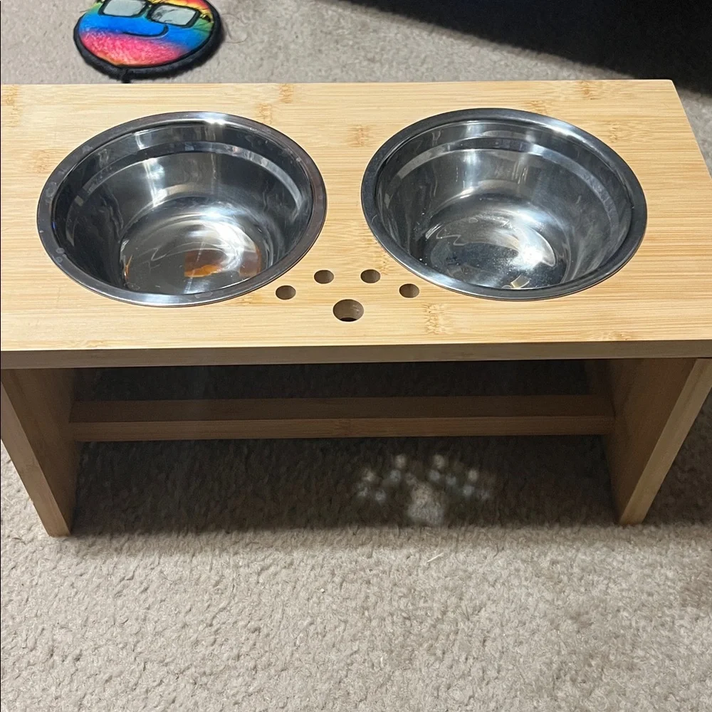 Elevated Food Bowl